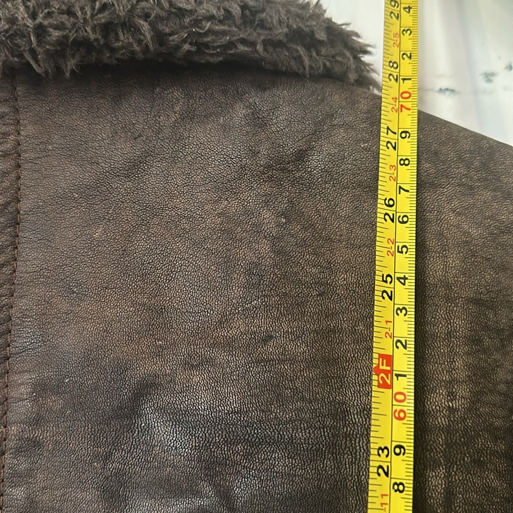R—Jacket - Picture 15 of 16